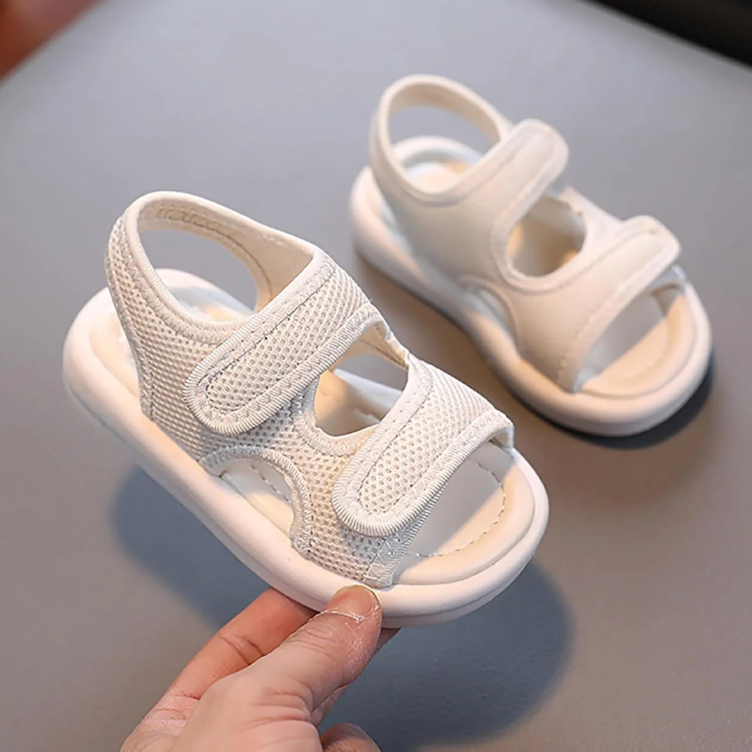 Children Shoes Comfortable Thick Sole Sandals Fashionable Outdoor Beach Sandals Girls Wide 0