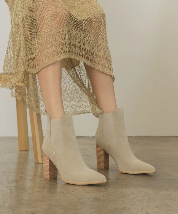 Esmee Chelsea Boot