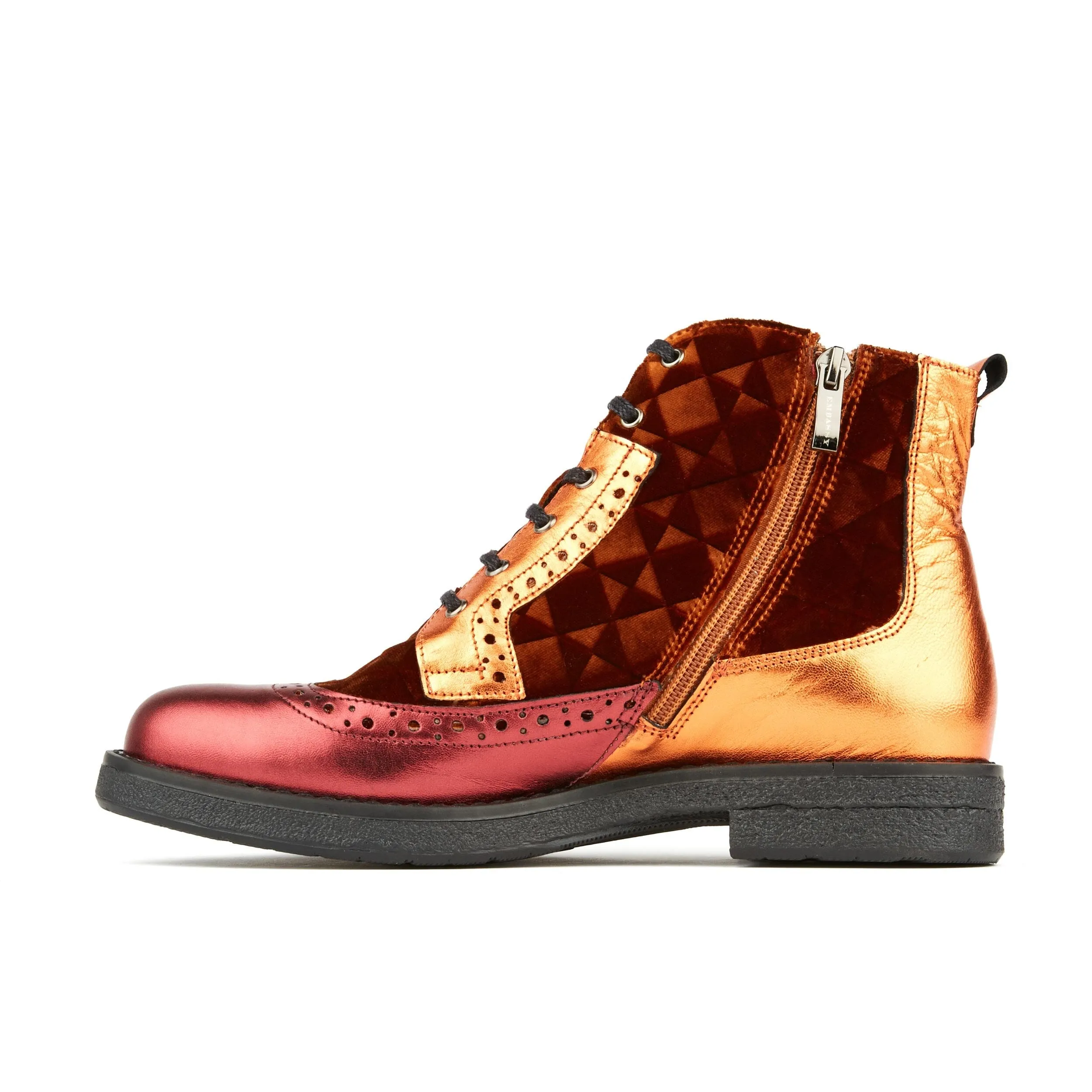 Hatter - Bronze Velvet
