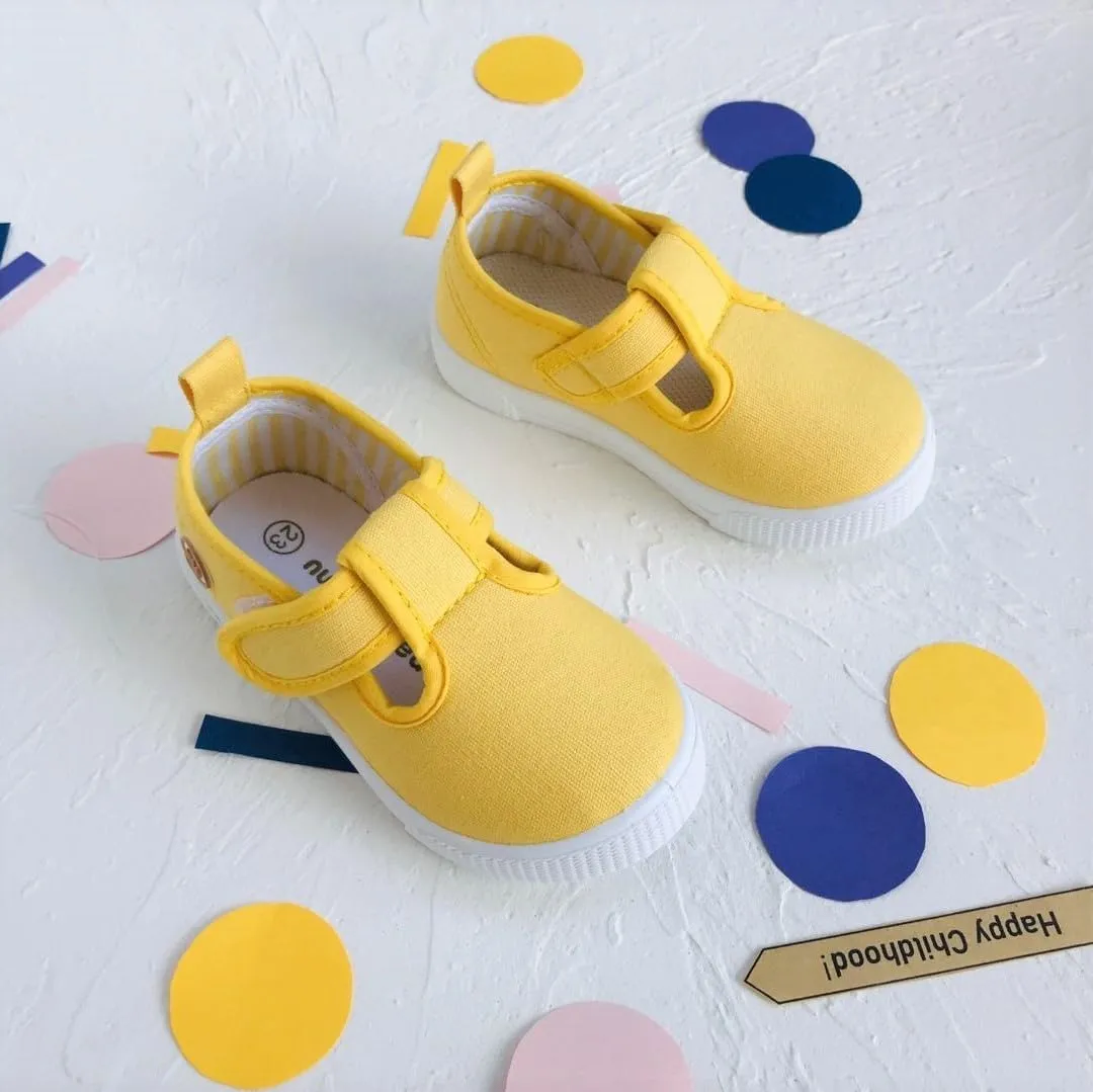 Toddler Boys Girls Slip On Walking Shoes Kids Low Top Canvas Sneaker Shoes Classic Flat for Kids Casual Sneaker