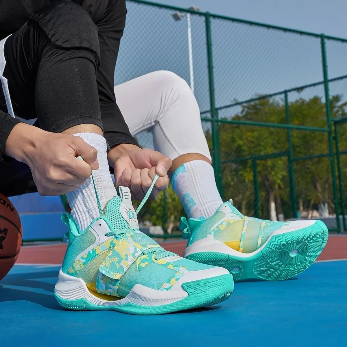 Unisex Basketball Shoes are Breathable Anti Slip Shock-Absorbing Comfortable Fashionable Lace Up Training Boots(Green,6)