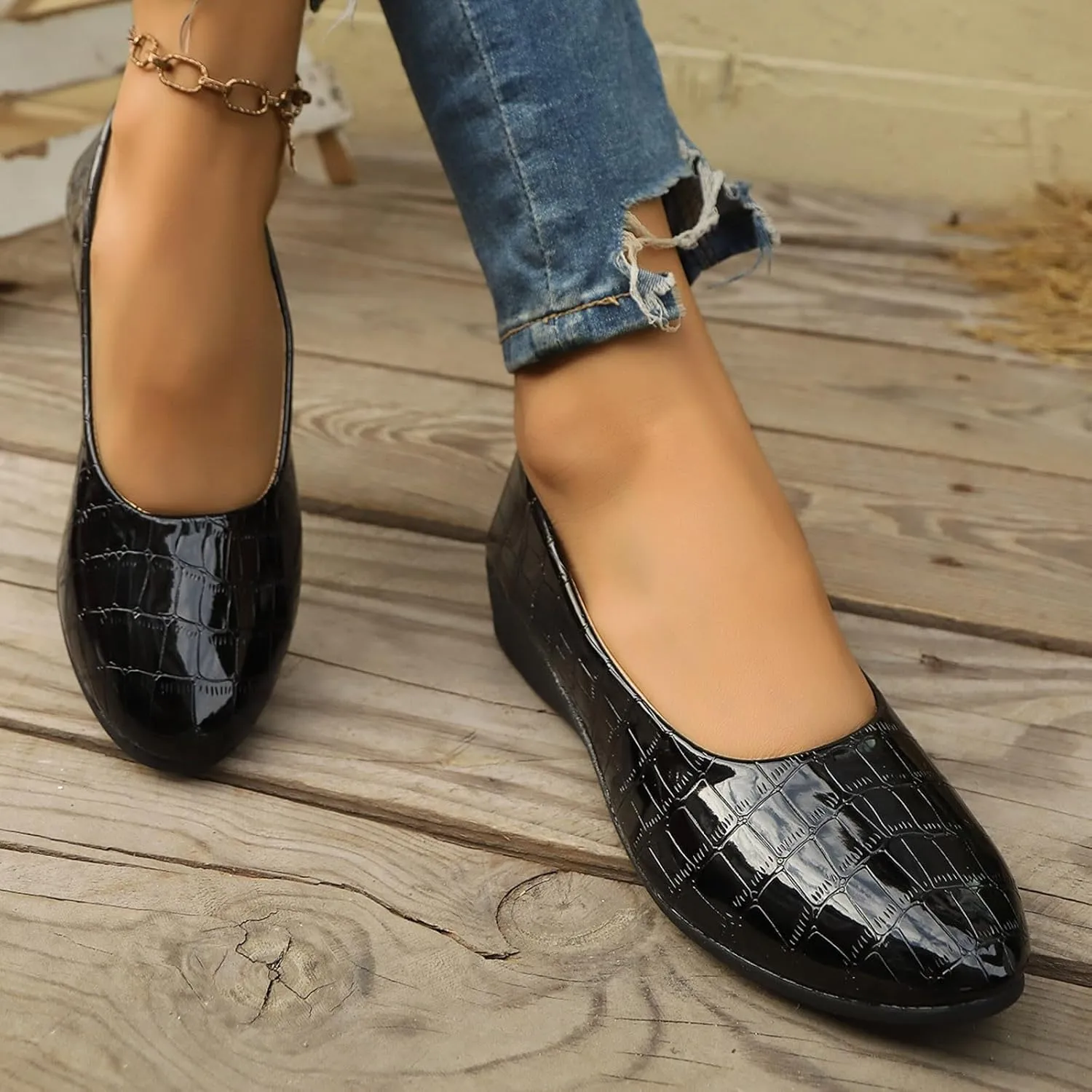 Wedge Sandals for Women Closed Toe Pointed Toe Flats Slip On Leather Work Flat Shoes Casual Summer Daily Shoes